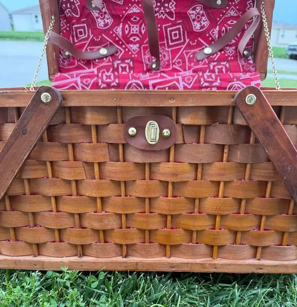 Vintage Wicker Picnic Basket with Red Bandana Print Lining